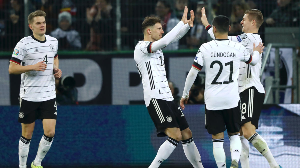 Die DFB-Elf setzte sich mit 4:0 gegen Weißrussland durch Die DFB-Elf setzte sich mit 4:0 gegen Weißrussland durch