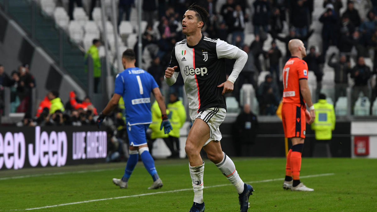 Cristiano Ronaldo F U00fchrt Juventus Turin Zum Sieg Inter Patzt