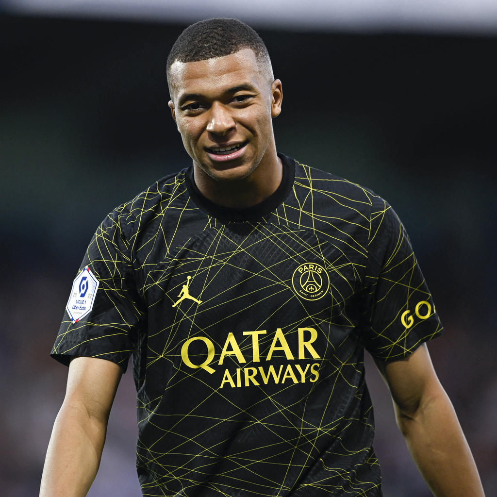 Platz 10: Kylian Mbappé (Paris Saint-Germain) - 163,2 Millionen Euro