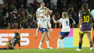 England bejubelt den 2:1-Sieg gegen Kolumbien und den Einzug ins WM-Halbfinale