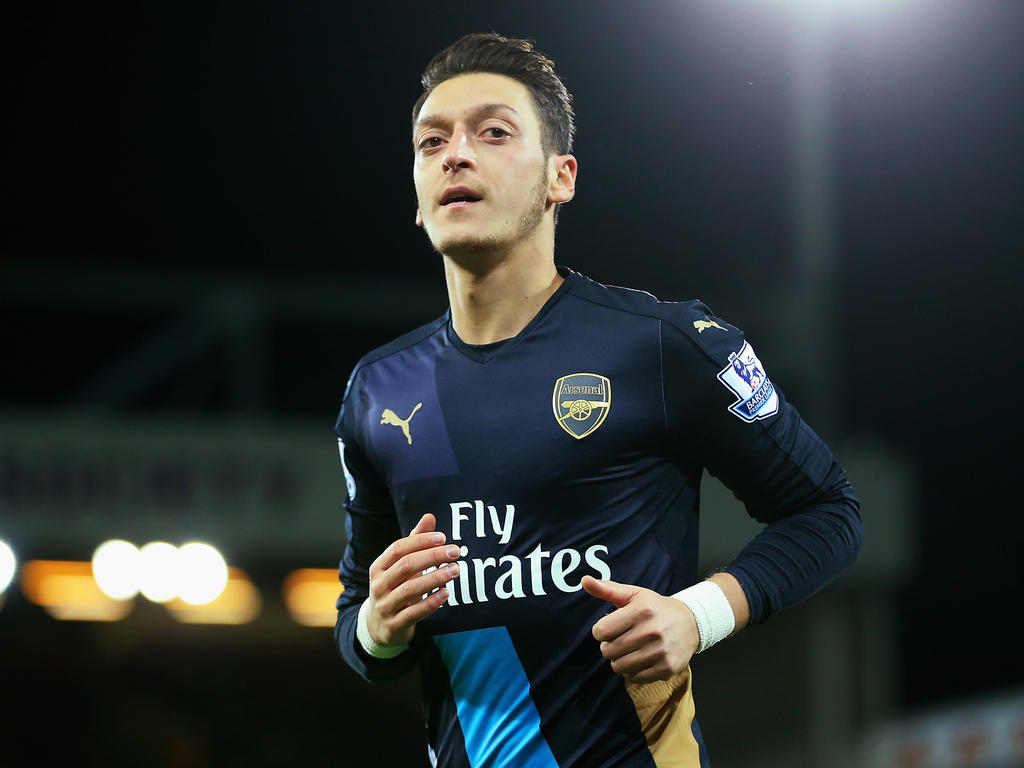 Mesut Özil zum Spieler des Monats November gewählt Mesut Özil zum Spieler des Monats November gewählt
