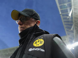 Peter Stöger muss in Salzburg mit dem BVB ein 1:2 aufholen