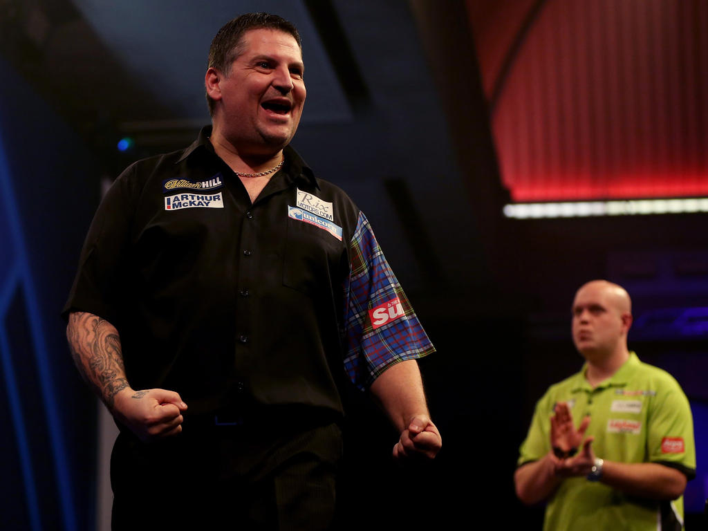 Gary Anderson sicherte sich gegen Michael van Gerwen den ersten Punkt