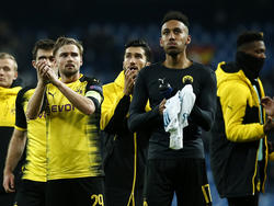 Marcel Schmelzer nimmt sich Pierre-Emerick Aubameyang zur Brust