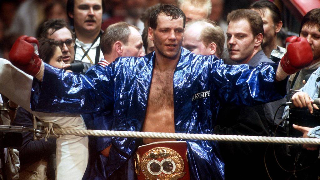 1993 kürte sich Henry Maske erstmals zum Weltmeister 1993 kürte sich Henry Maske erstmals zum Weltmeister
