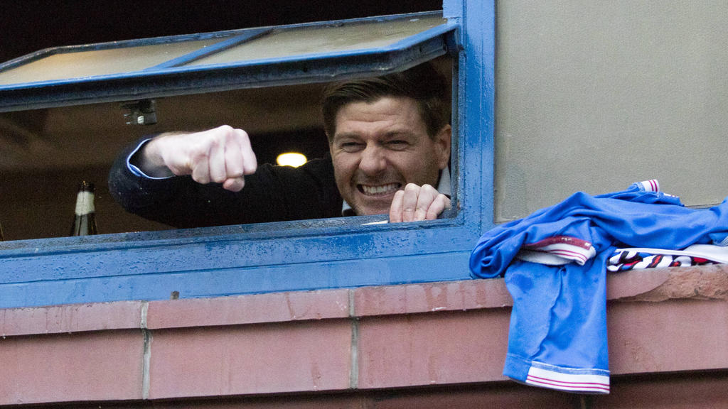 Steven Gerrard feierte den Meistertitel mit den Rangers