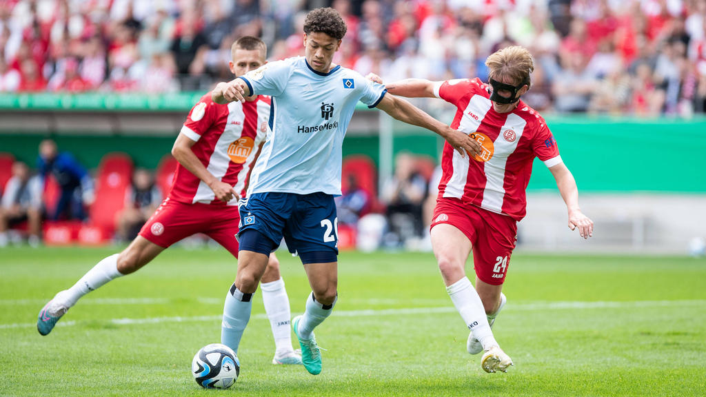 Der HSV gewinnt im DFB-Pokal knapp