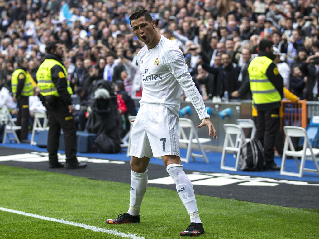 Ronaldo hizo un nuevo doblete con la elástica del Real Madrid. (Foto: Getty)