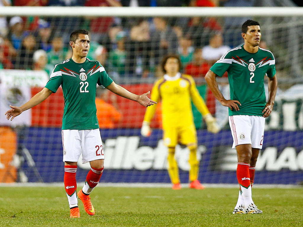 Los jugadores de México en un amistoso contra Portugal