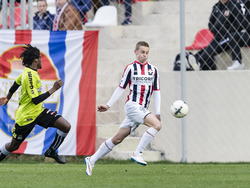 Willem II jeugdspeler Frenkie de Jong in actie tijdens het trainingskamp tegen Charleroi. (10-01-2015) 