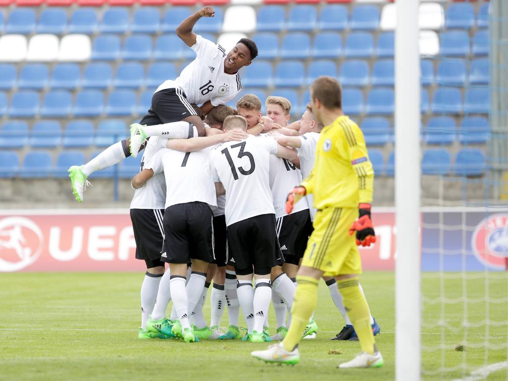 Deutschland zieht ins Viertelfinale der U17-EM ein