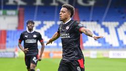 Donyell Malen soll sich mit dem BVB einig sein