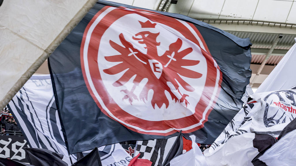 Eintracht Frankfurt soll ein Talent aus Algerien ins Visier genommen haben