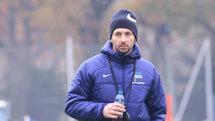 Will keinen Leistungsträger im Winter abgeben: Hertha-Trainer Sandro Schwarz