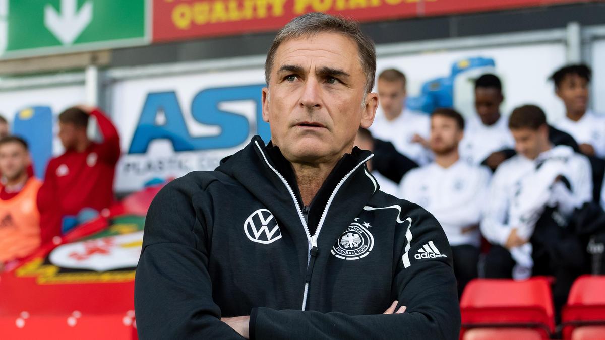 Stefan Kuntz soll die U21-Nationalmannschaft zu Erfolgen führen Stefan Kuntz soll die U21-Nationalmannschaft zu Erfolgen führen