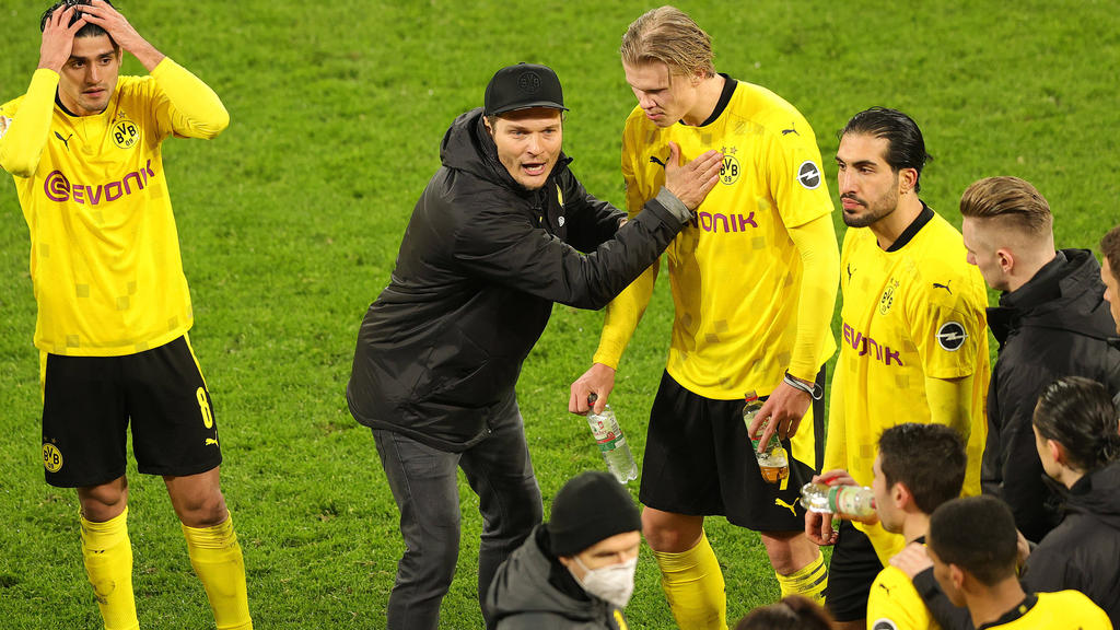 Edin Terzic soll bei den BVB-Stars nicht unumstritten sein Edin Terzic soll bei den BVB-Stars nicht unumstritten sein