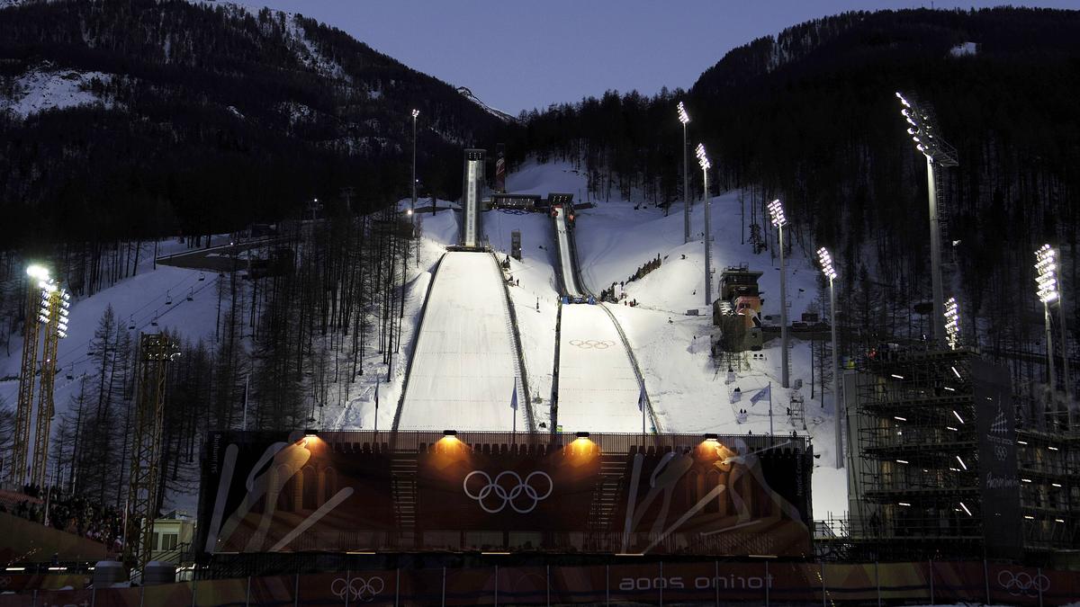 Auf dem Gelände der alten Skisprung-Anlage könnten Biathlon-Wettkämpfe stattfinden