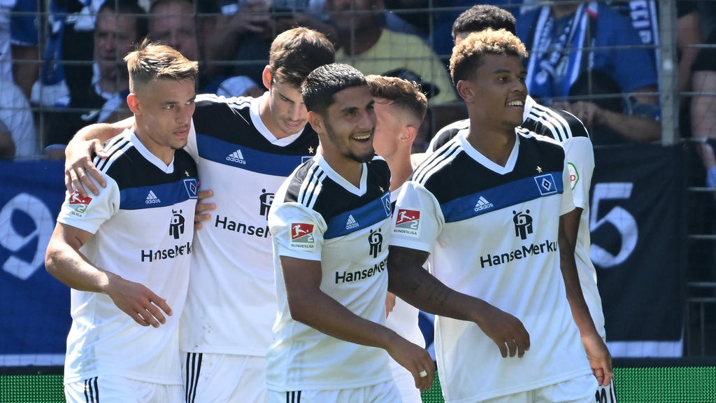 Der HSV feiert einen Auswärtssieg bei Arminia Bielefeld