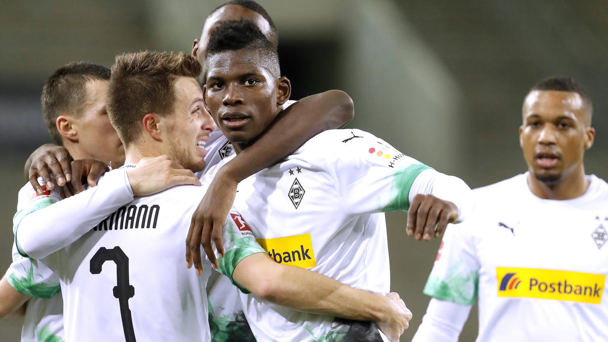 Die Gladbach-Stars verzichten auf Teile ihres Gehalts Die Gladbach-Stars verzichten auf Teile ihres Gehalts
