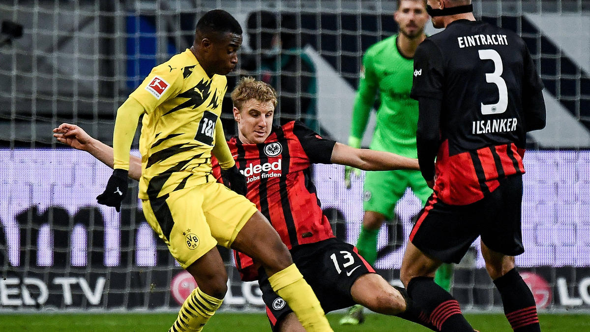 Youssoufa Moukoko speilte beim Remis zwischen Eintracht Frankfurt und dem BVB eine Halbzeit Youssoufa Moukoko speilte beim Remis zwischen Eintracht Frankfurt und dem BVB eine Halbzeit