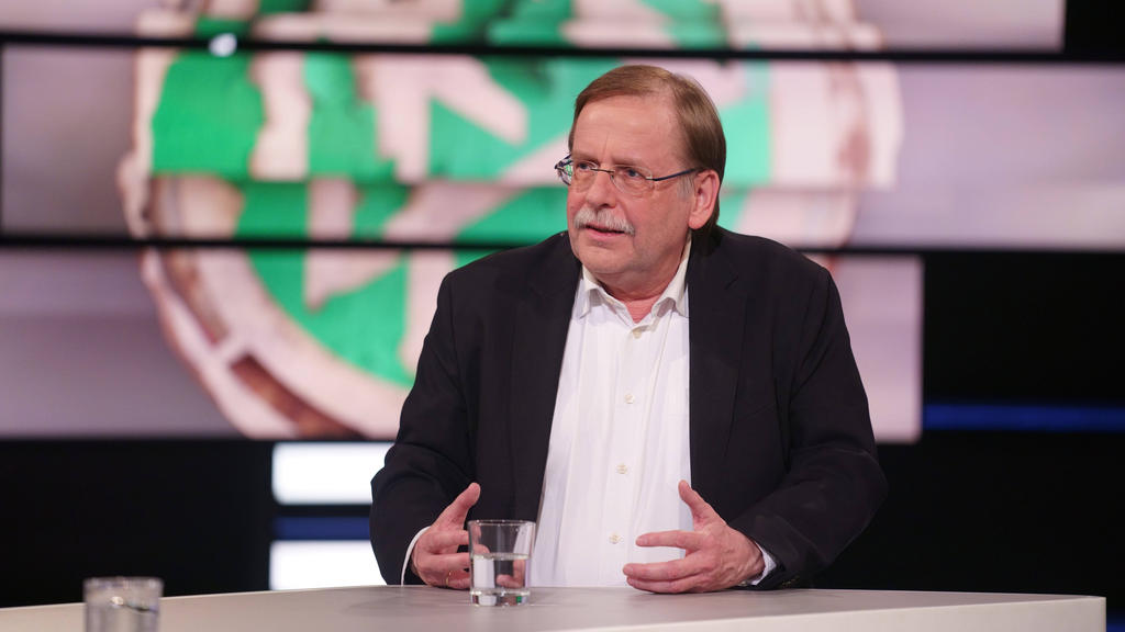 Rainer Koch gehört zur Interimsführung des DFB Rainer Koch gehört zur Interimsführung des DFB
