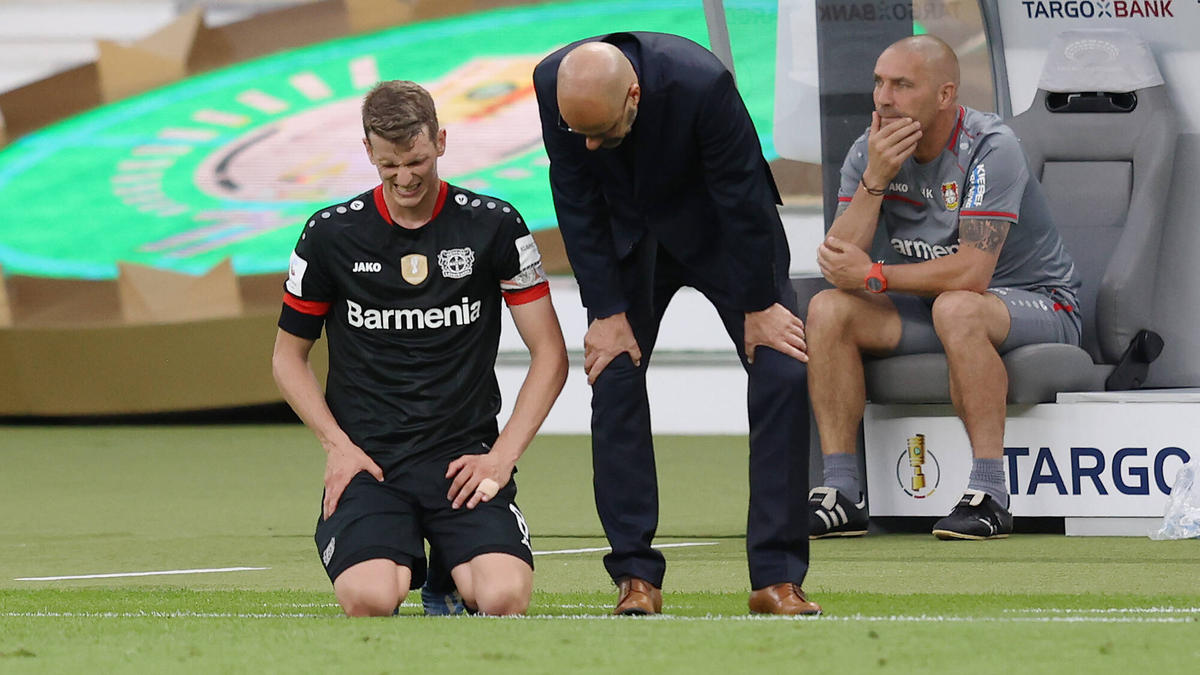 Peter Bosz wurde kritisiert Peter Bosz wurde kritisiert