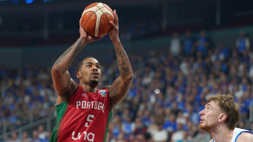 Travante Williams trifft bei der Basketball-EM mit Portugal auf Deutschland