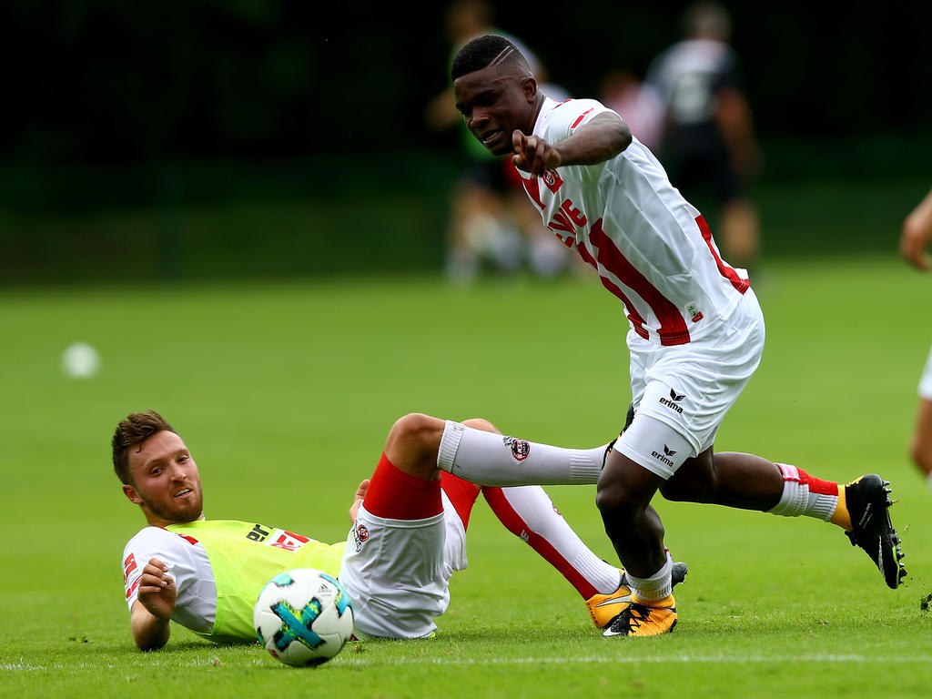 Jhon Córdoba ist wieder ins Training eingestiegen Jhon Córdoba ist wieder ins Training eingestiegen