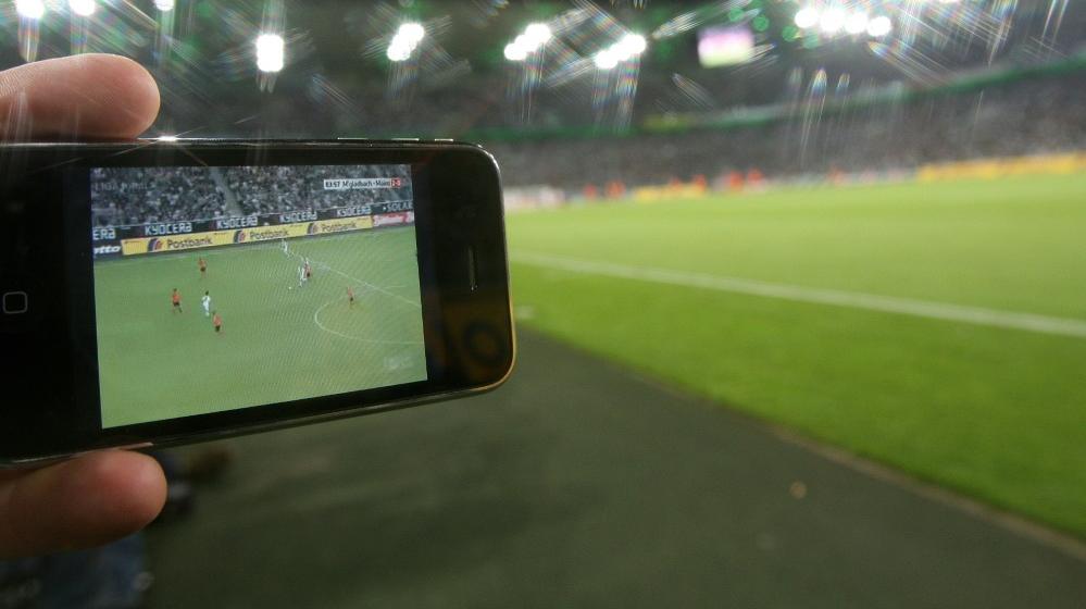 5G im Stadion: DFL und Vodafone arbeiten an Echtzeit-App 5G im Stadion: DFL und Vodafone arbeiten an Echtzeit-App