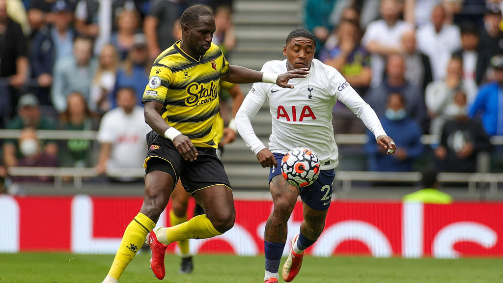 Moussa Sissoko (l.) im Trikot des FC Watford