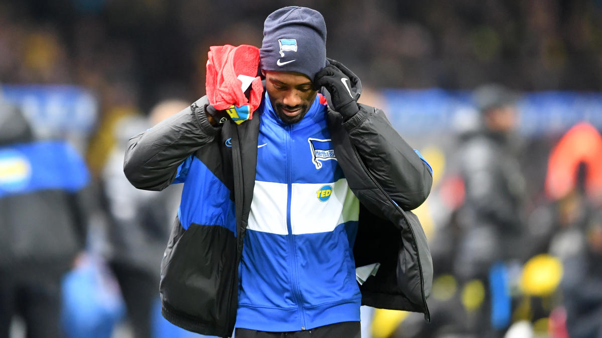 Salomon Kalou hat sich für sein Fehlverhalten entschuldigt