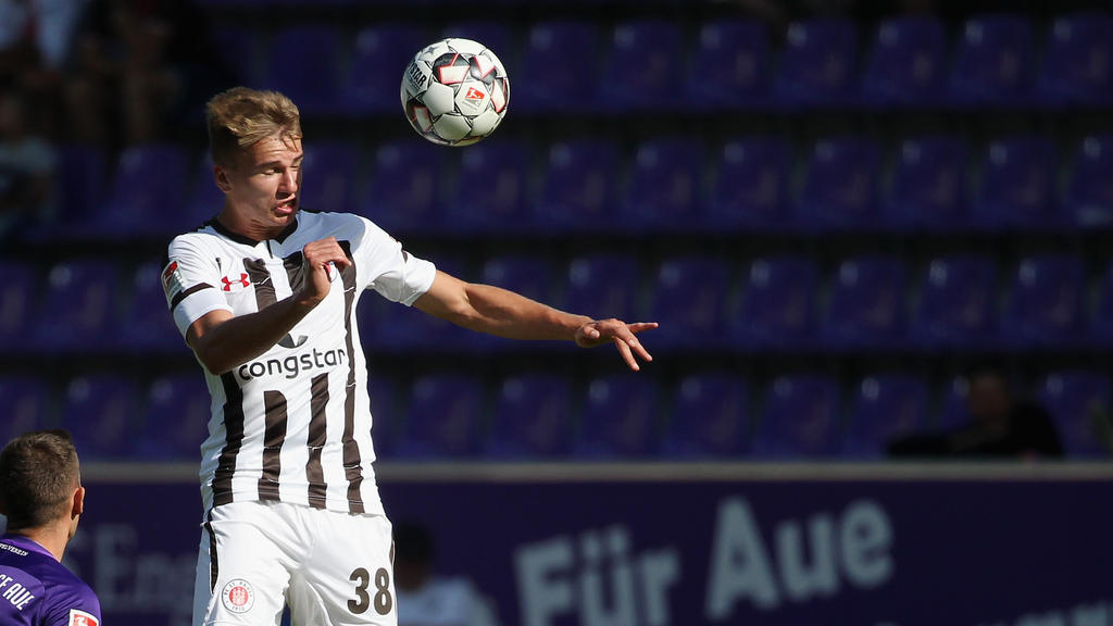 Florian Carstens erhält beim FC St. Pauli einen Profivertrag