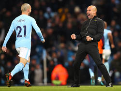 Pep Guardiola (r.) reitet mit Manchester City auf einer riesigen Erfolgswelle