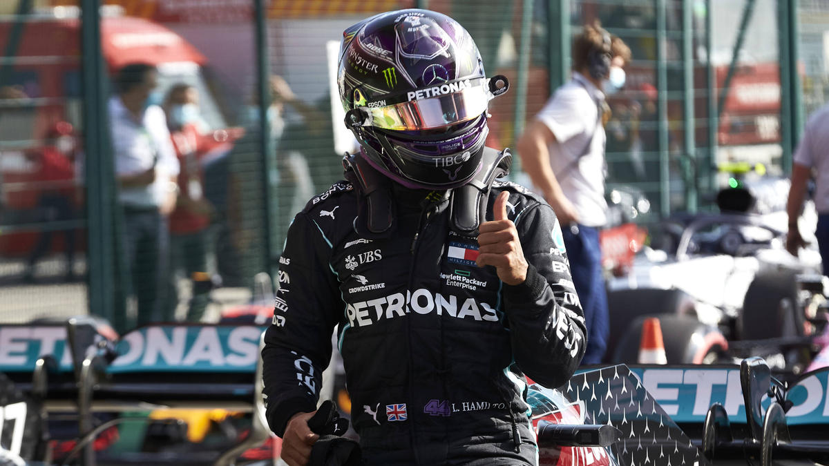 Lewis Hamilton fuhr seine schnellste Zeit tatsächlich auf Medium-Reifen Lewis Hamilton fuhr seine schnellste Zeit tatsächlich auf Medium-Reifen