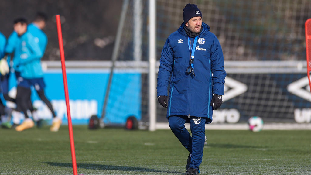 Manuel Baum bereitet sein Team auf den FC Augsburg vor
