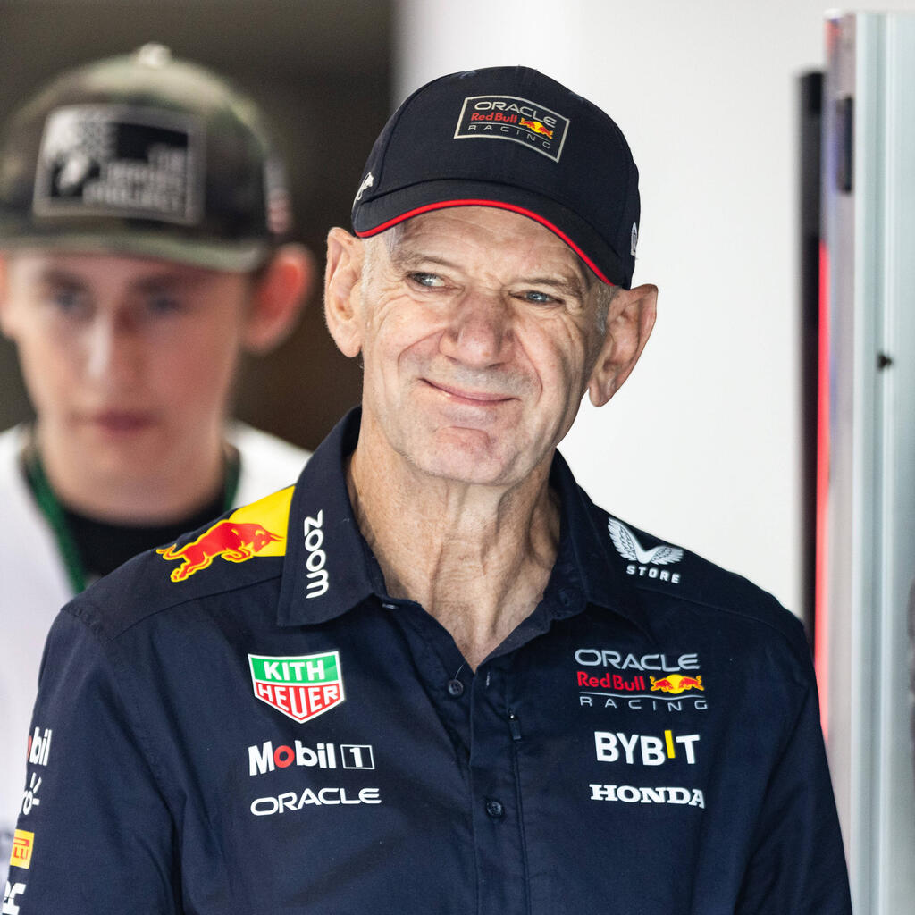 Was macht Adrian Newey?