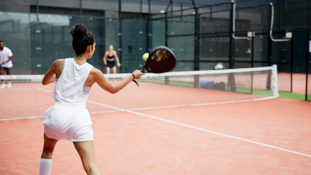Padel-Tennis-Was-steckt-dahinter-