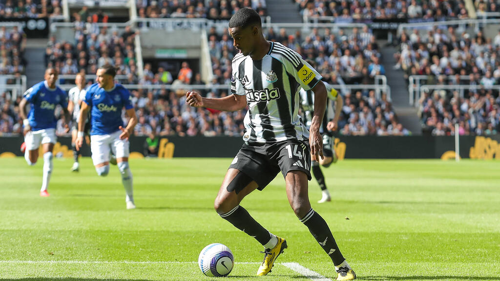 Der FC Liverpool soll an einer Verpflichtung von Newcastle Uniteds Alexander Isak interessiert sein Der FC Liverpool soll an einer Verpflichtung von Newcastle Uniteds Alexander Isak interessiert sein