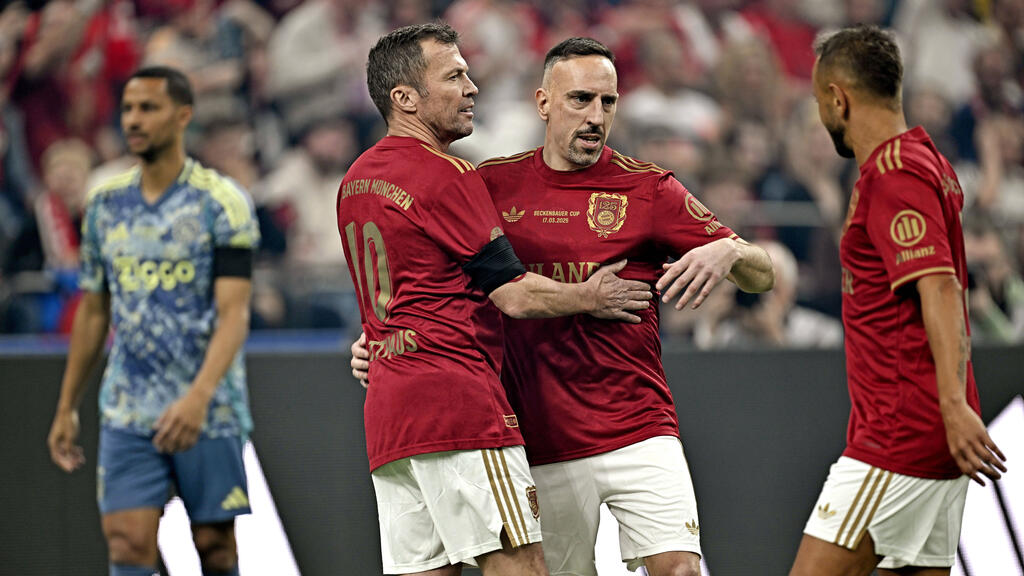 Lothar Matthäus (l.) vermisst Klub-Ikonen wie Franck Ribery beim FC Bayern Lothar Matthäus (l.) vermisst Klub-Ikonen wie Franck Ribery beim FC Bayern