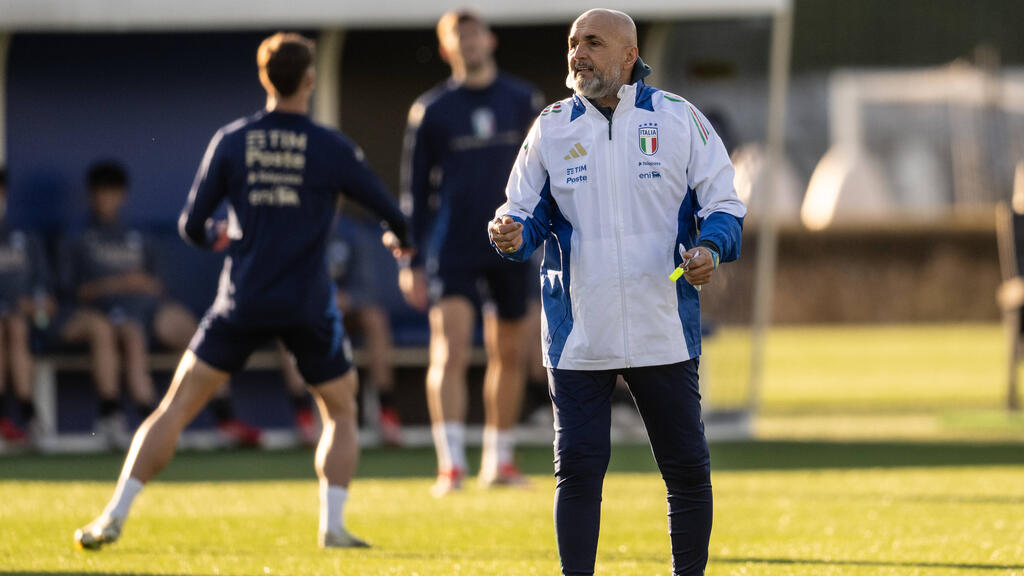 Luciano Spalletti trifft mit Italien auf die deutsche Nationalmannschaft Luciano Spalletti trifft mit Italien auf die deutsche Nationalmannschaft