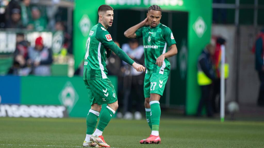 Romano Schmid (l.) war zuletzt einer der Leistungsträger bei Werder Bremen Romano Schmid (l.) war zuletzt einer der Leistungsträger bei Werder Bremen
