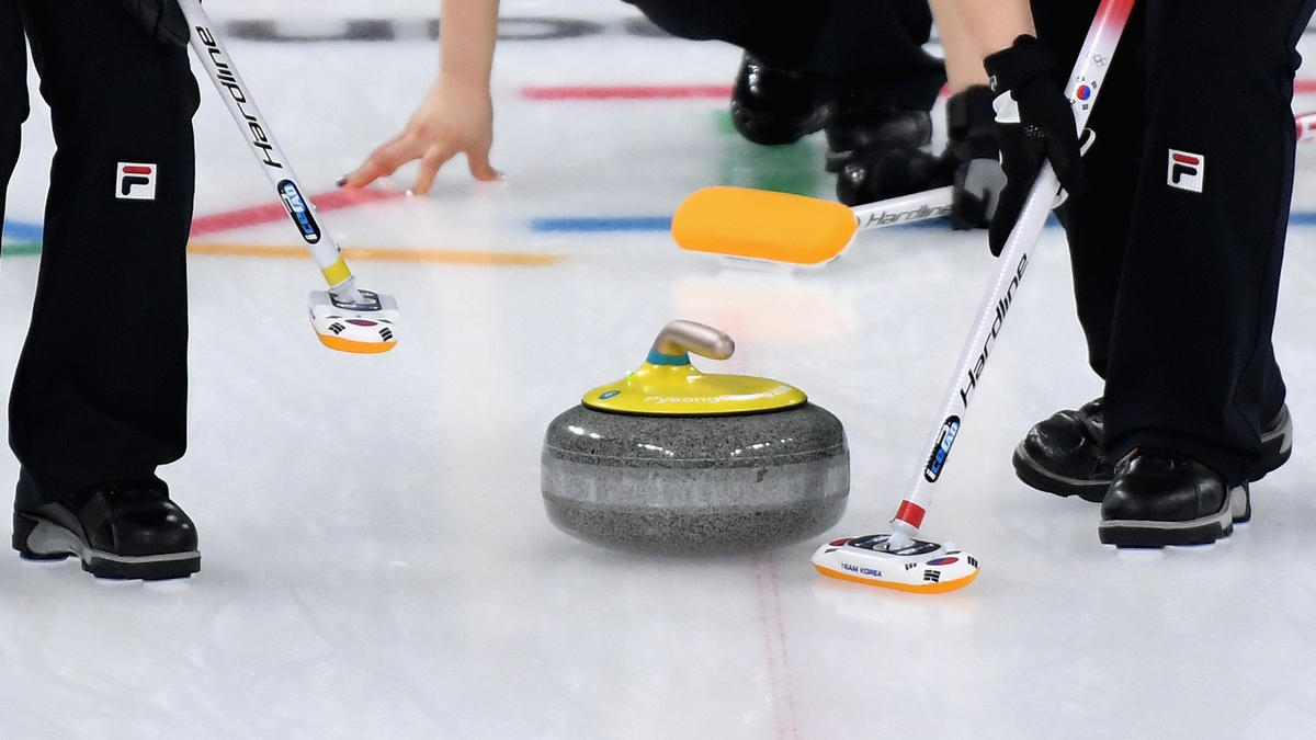 Die deutschen Curling-Herren haben zwei weitere Niederlagen kassiert Die deutschen Curling-Herren haben zwei weitere Niederlagen kassiert