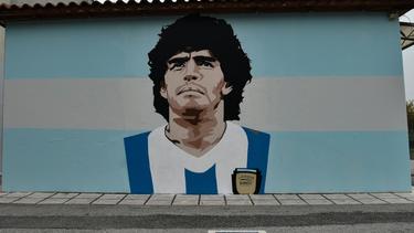 Der Tod Maradonas schlägt weiter hohe Wellen