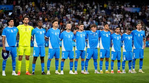 Als vor dem Spiel Israels Hymne gespielt wurde, gab es im Stadion Pfiffe