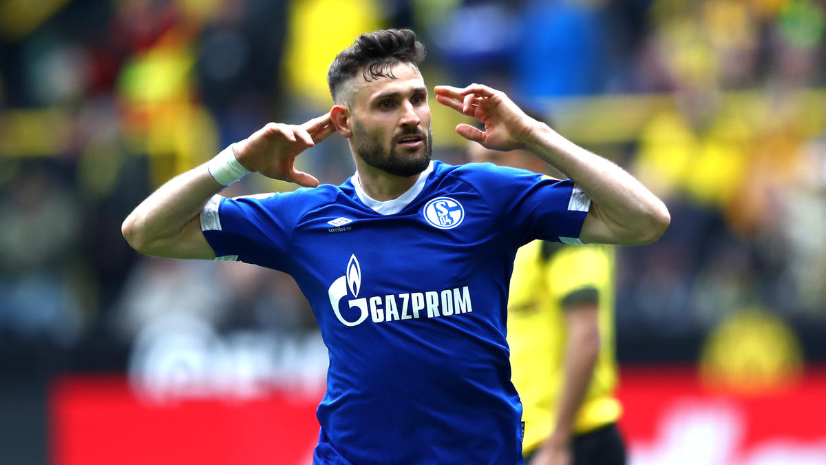 Daniel Caligiuri will beim FC Schalke 04 bleiben Daniel Caligiuri will beim FC Schalke 04 bleiben