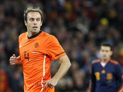 Joris Mathijsen in actie tijdens de WK-finale Nederland - Spanje (11-07-2010).