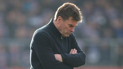 Knieprobleme bei HSV-Trainer Dieter Hecking