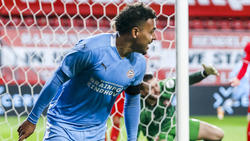 Donyell Malen soll das Interesse des BVB geweckt haben