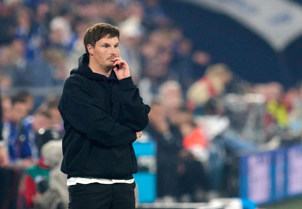 HSV-Trainer Polzin wirkte nicht allzu lange nachdenklich HSV-Trainer Polzin wirkte nicht allzu lange nachdenklich