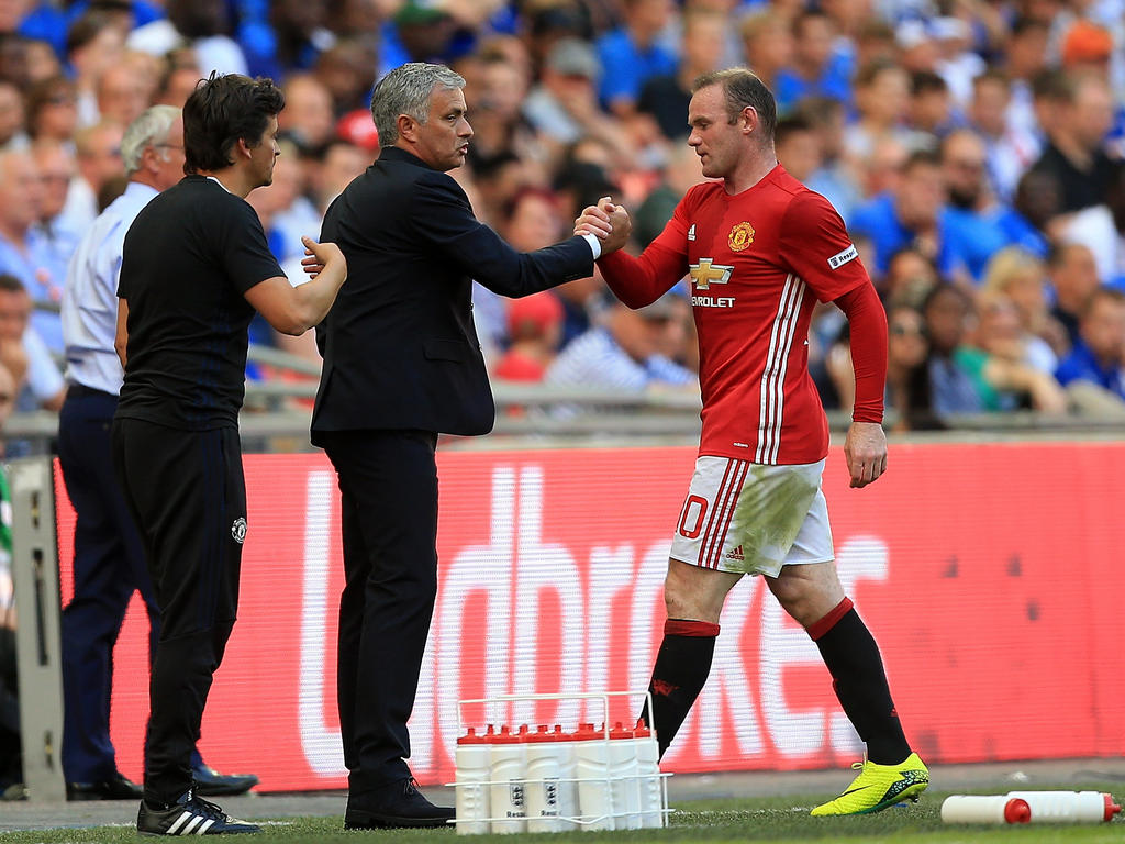 Wayne Rooney y José Mourinho, claves en el United. (Foto: Getty)